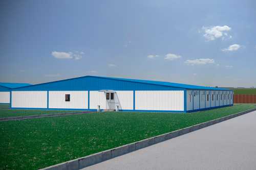 Столовая для строителей аэропорта в Симферополе